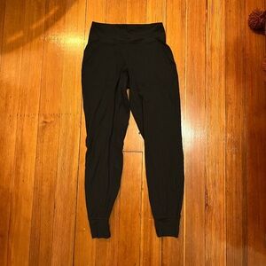 Lululemon | women’s sz 6 align jogger